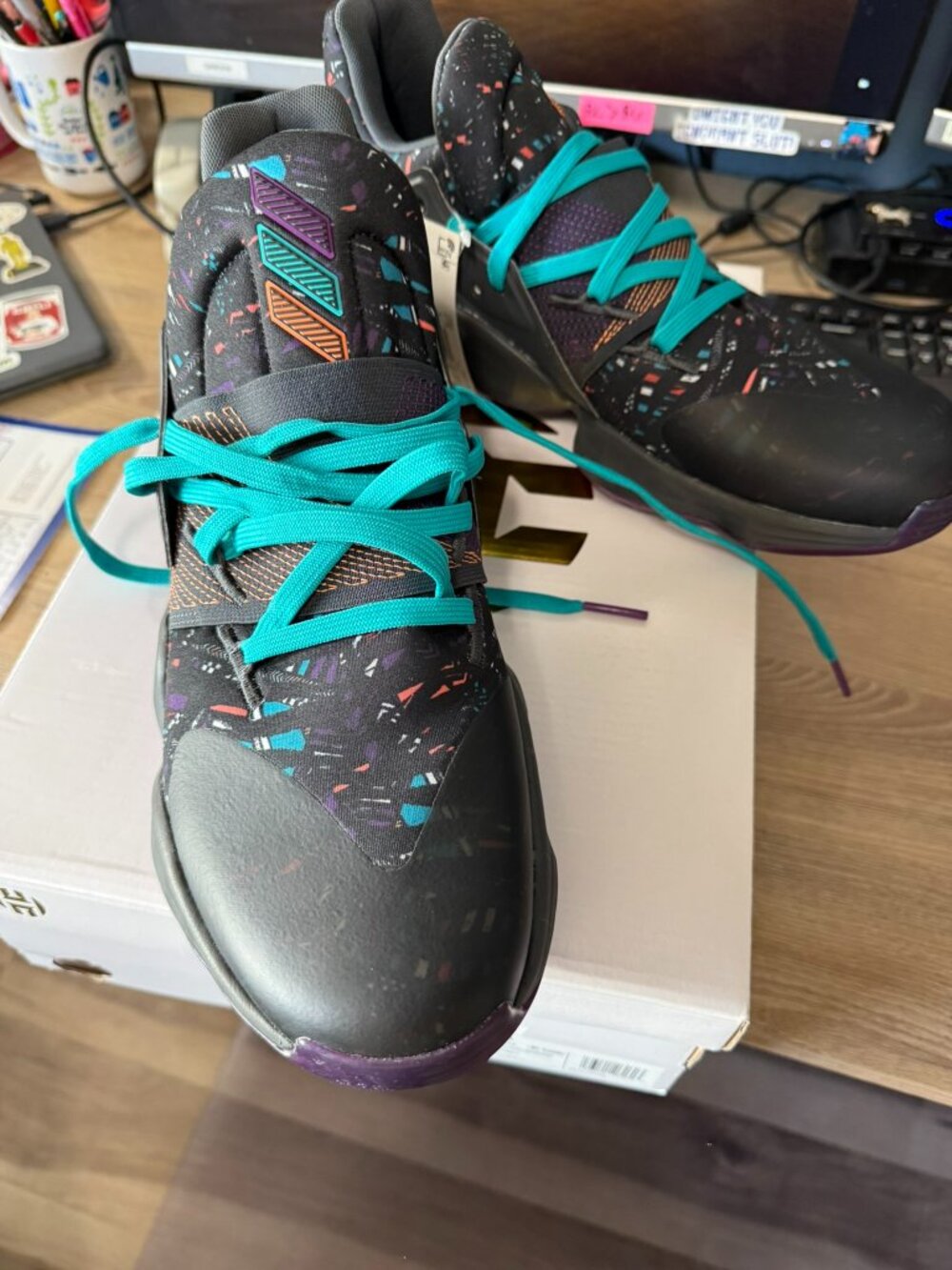 NWT Size 12 Mens Harden Vol 4 Basketball Shoes